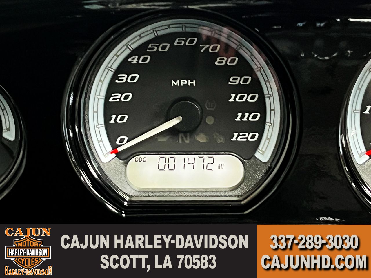 Low Miles - Photo 12