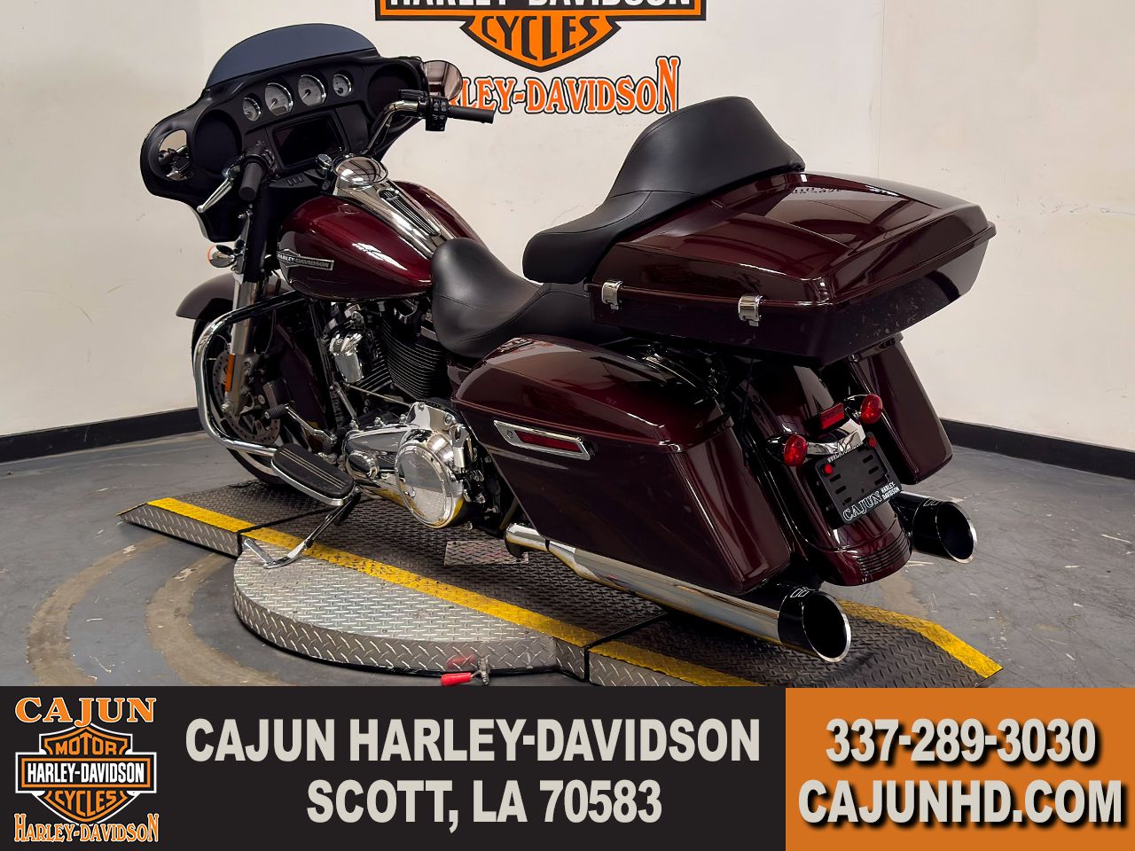 2022 Harley-Davidson Street Glide® in Scott, Louisiana - Photo 6