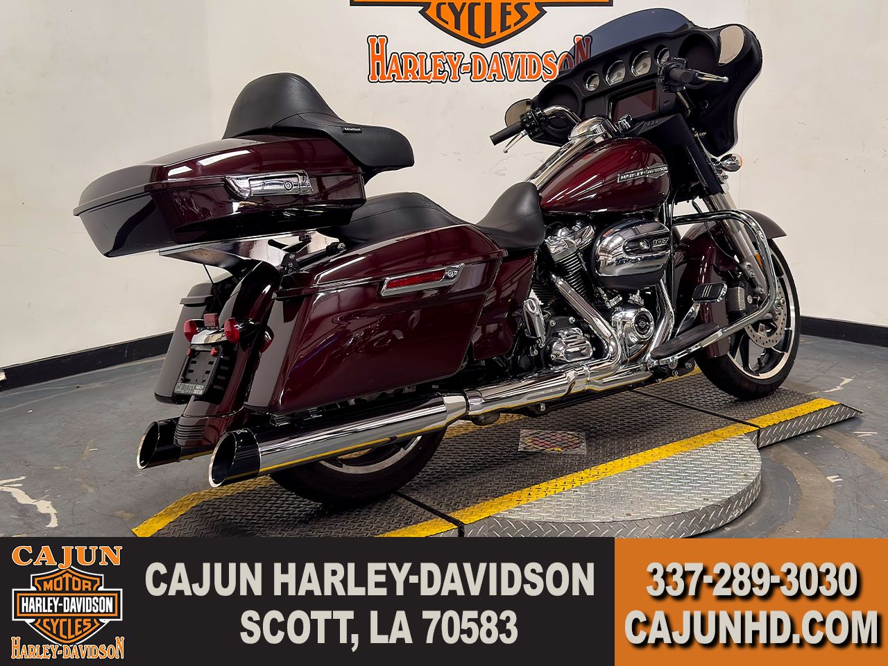 2022 Harley-Davidson Street Glide® in Scott, Louisiana - Photo 8