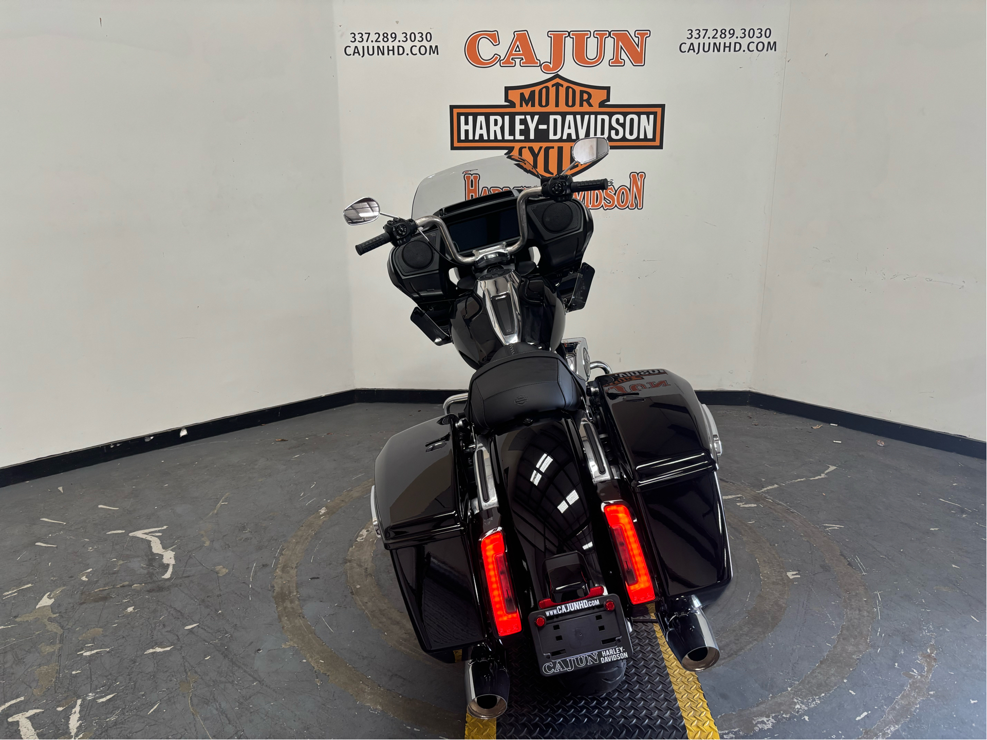 2025 Harley-Davidson Road Glide® in Scott, Louisiana - Photo 2
