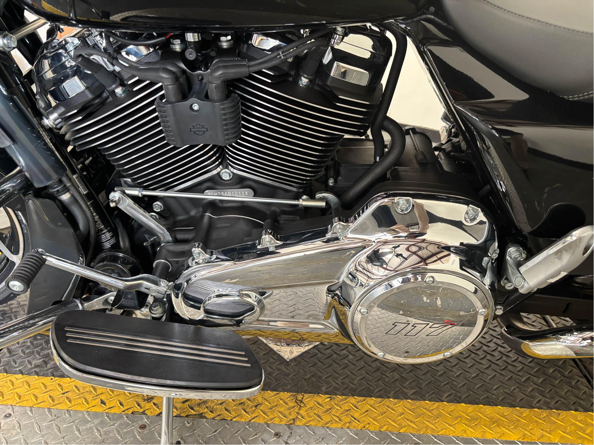 2025 Harley-Davidson Road Glide® in Scott, Louisiana - Photo 9