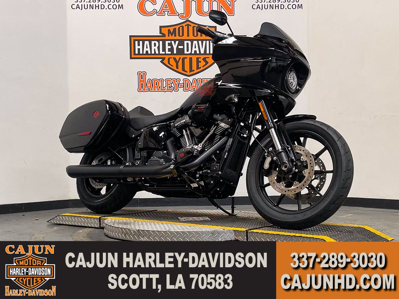 i*u様 HARLEY-DAVIDSON タンク 黒 New 2025 Harley-Davidson Low Rider® ST for Sale, Ames IA