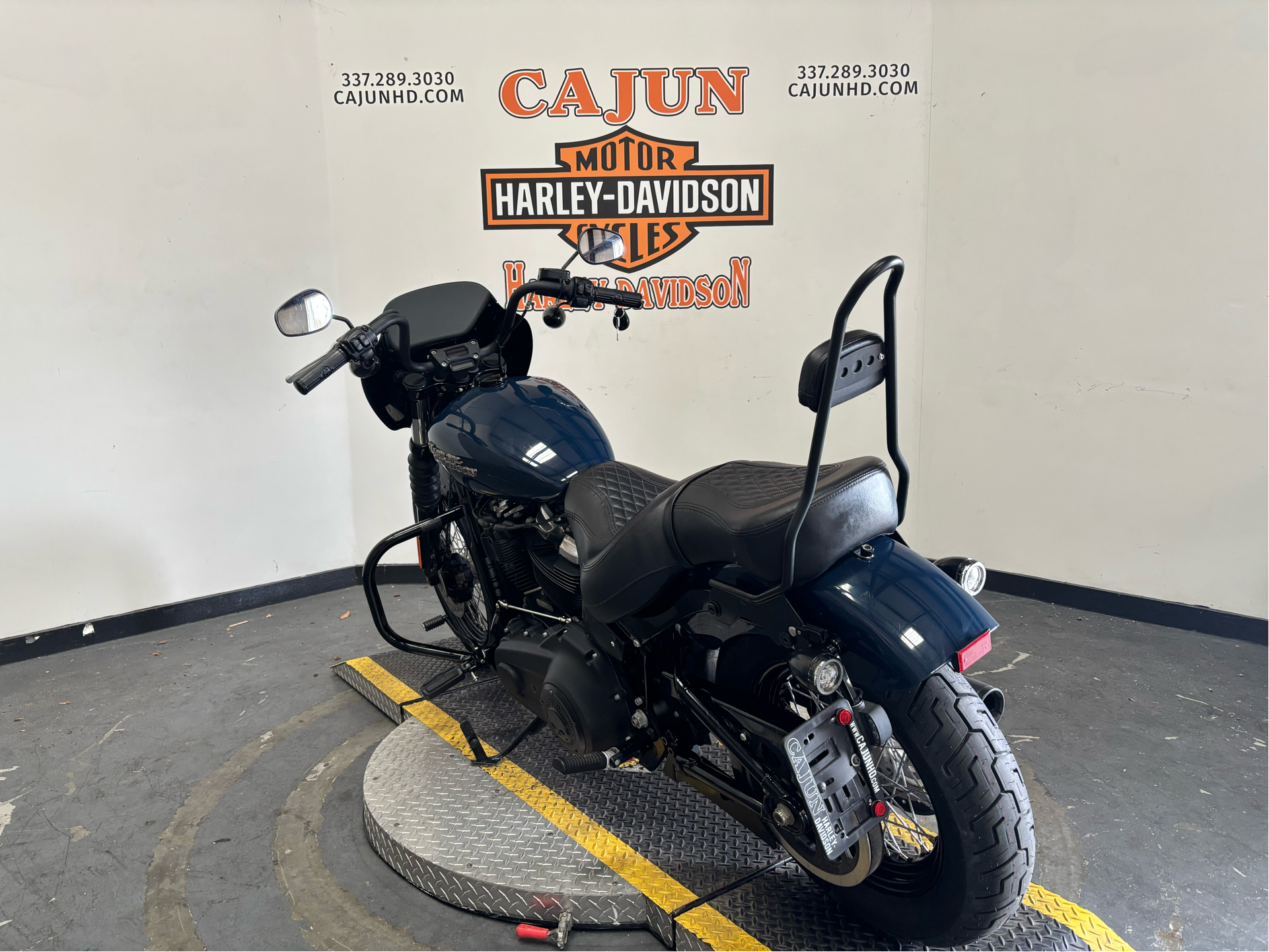 2019 Harley-Davidson Street Bob® in Scott, Louisiana - Photo 12