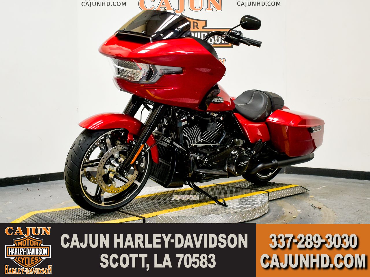 Touring Model - Photo 4