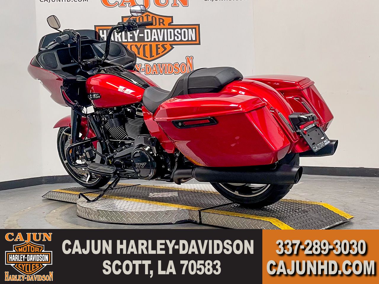 brilliant red black trim - Photo 6