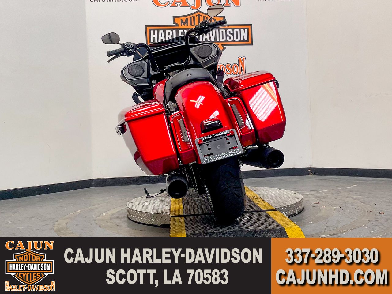 touring model - Photo 7