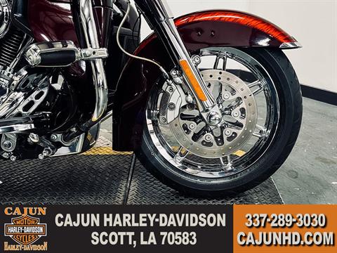 2014 Harley-Davidson CVO™ Limited in Scott, Louisiana - Photo 9
