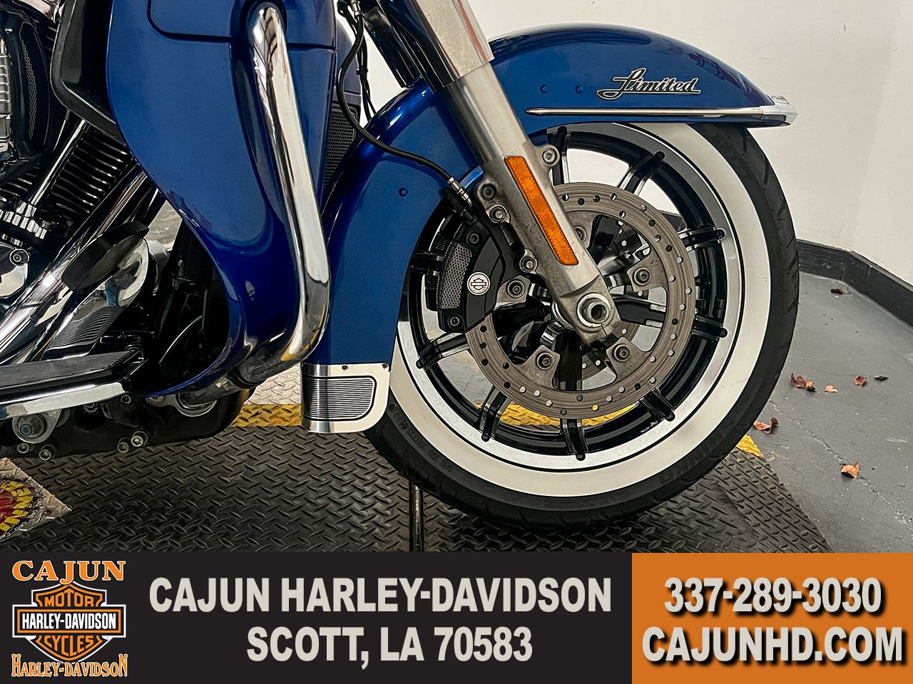 2015 Harley-Davidson Ultra Limited Low in Scott, Louisiana - Photo 9