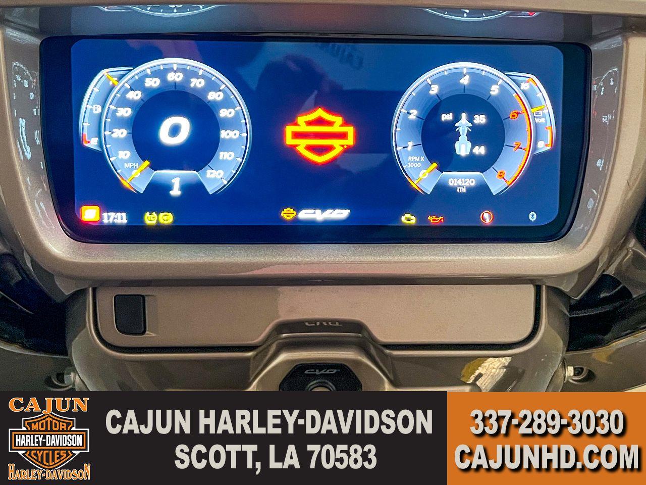 2023 Harley-Davidson CVO™ Street Glide® in Scott, Louisiana - Photo 12