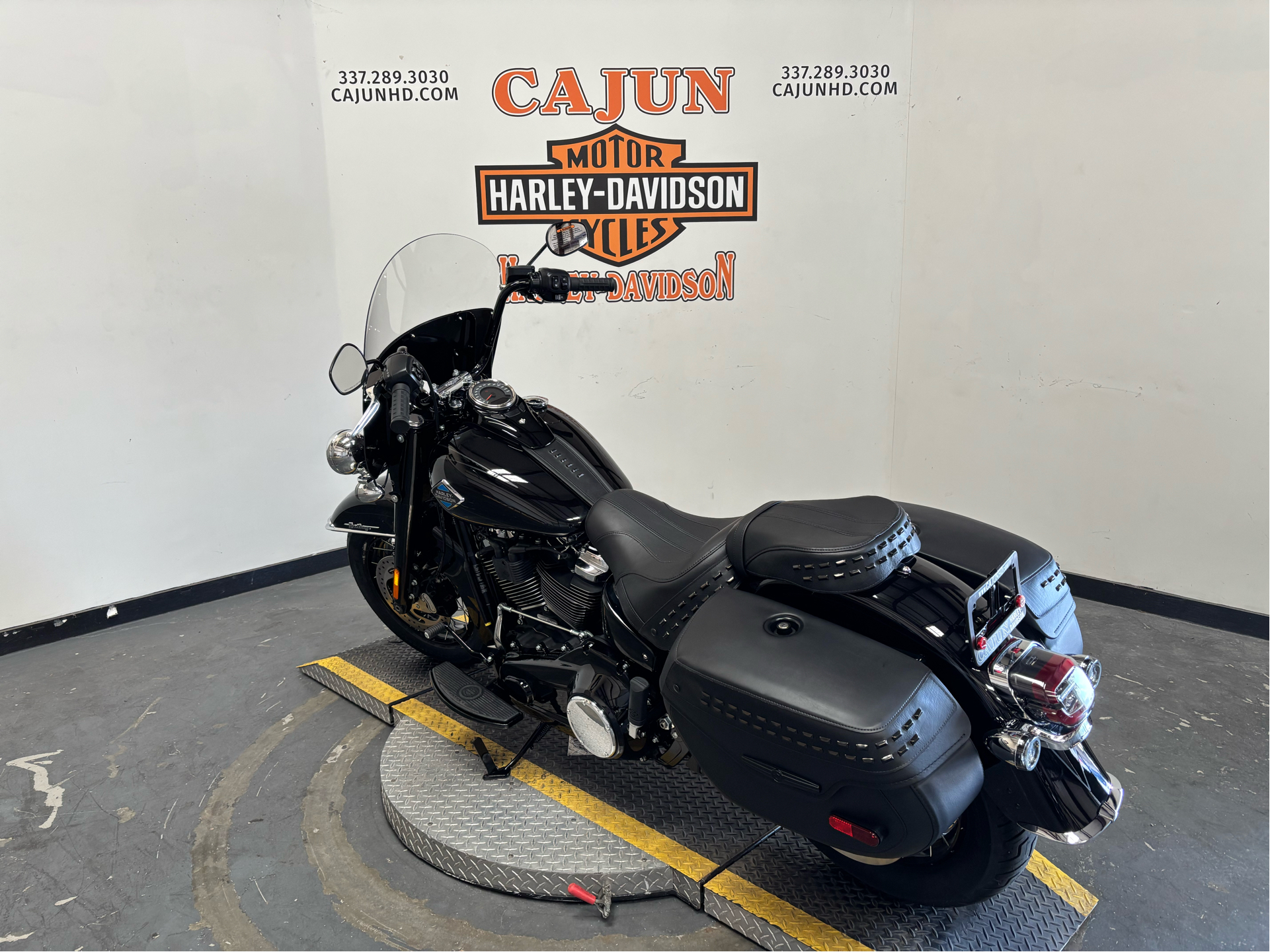 2025 Harley-Davidson Heritage Classic in Scott, Louisiana - Photo 16