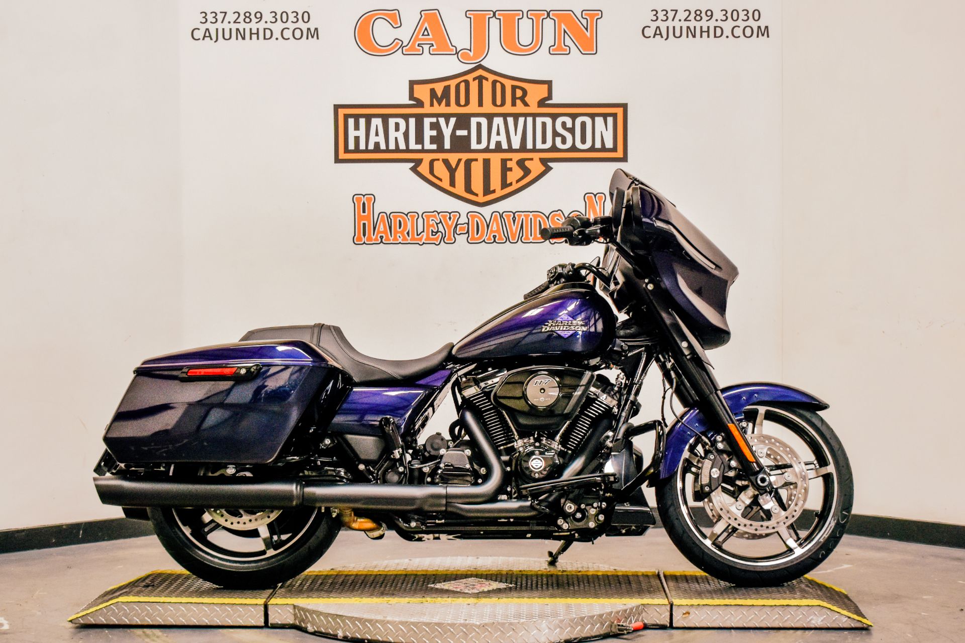 2025 Harley-Davidson Street Glide® in Scott, Louisiana - Photo 1