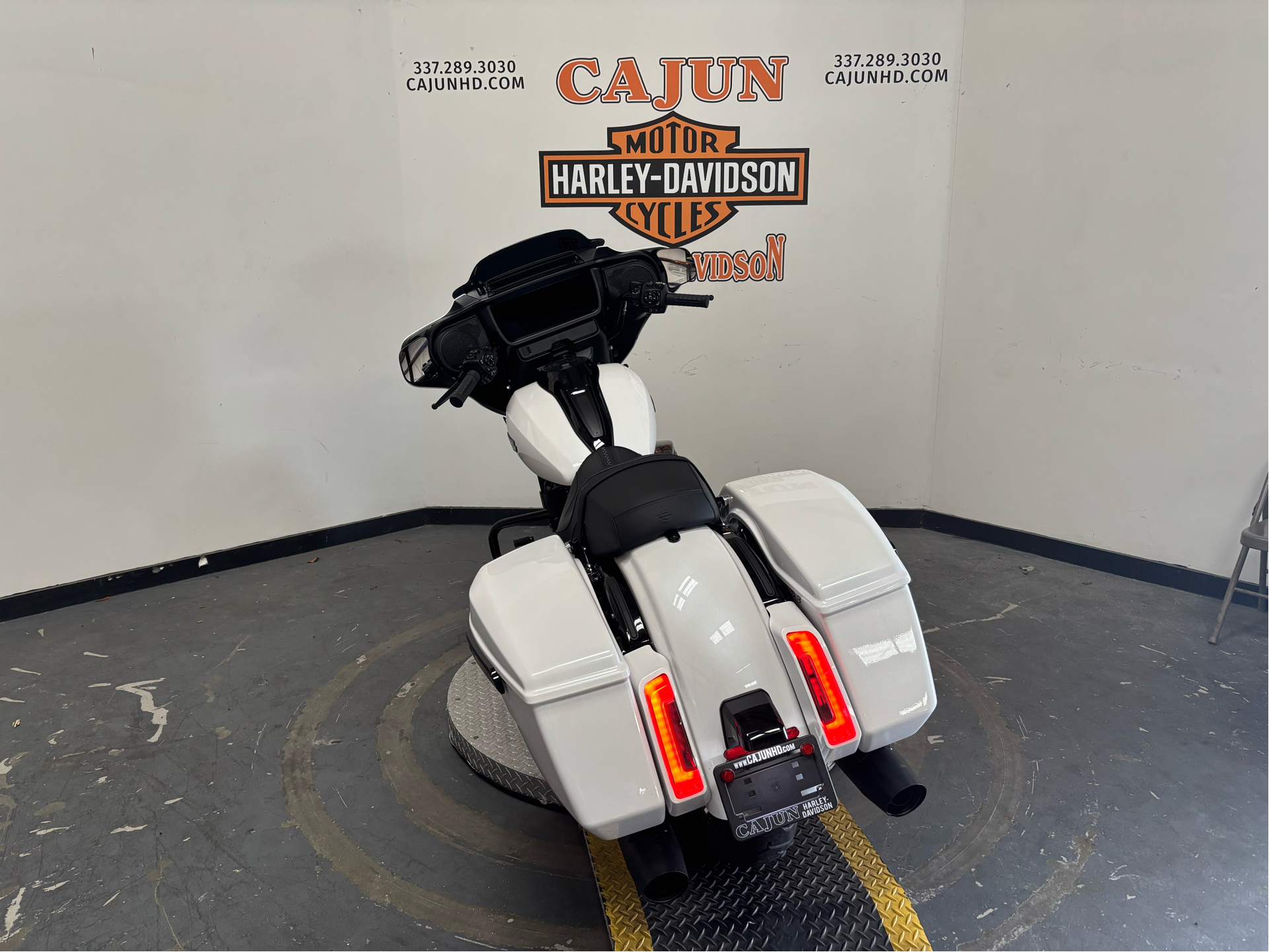 2025 Harley-Davidson Street Glide® in Scott, Louisiana - Photo 2