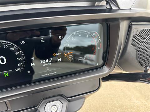 2025 Harley-Davidson Street Glide® in Scott, Louisiana - Photo 12