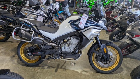 2026 Cfmoto Ibex 800 E