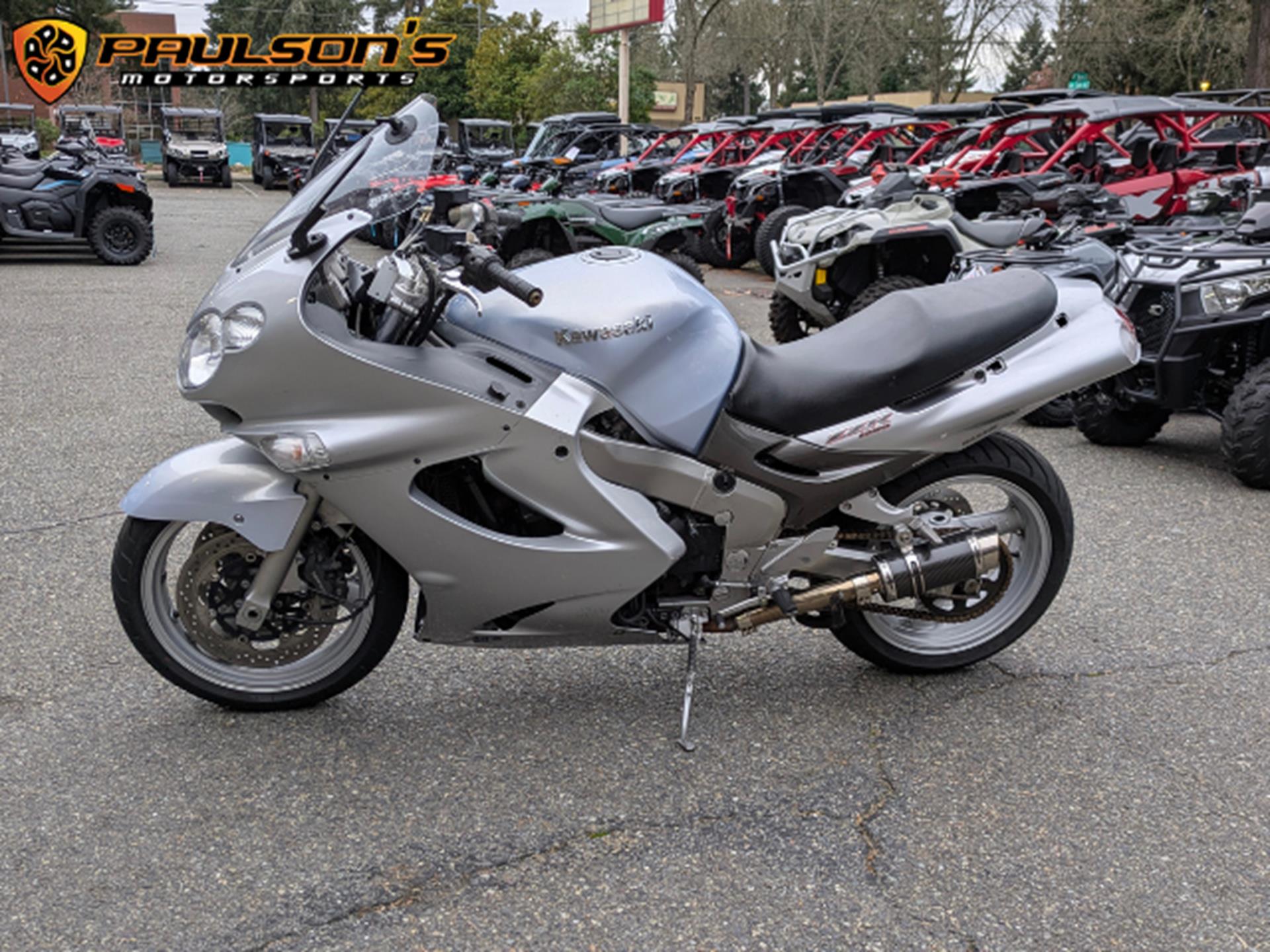 2004 Kawasaki ZZR®1200 in Lacey, Washington - Photo 7