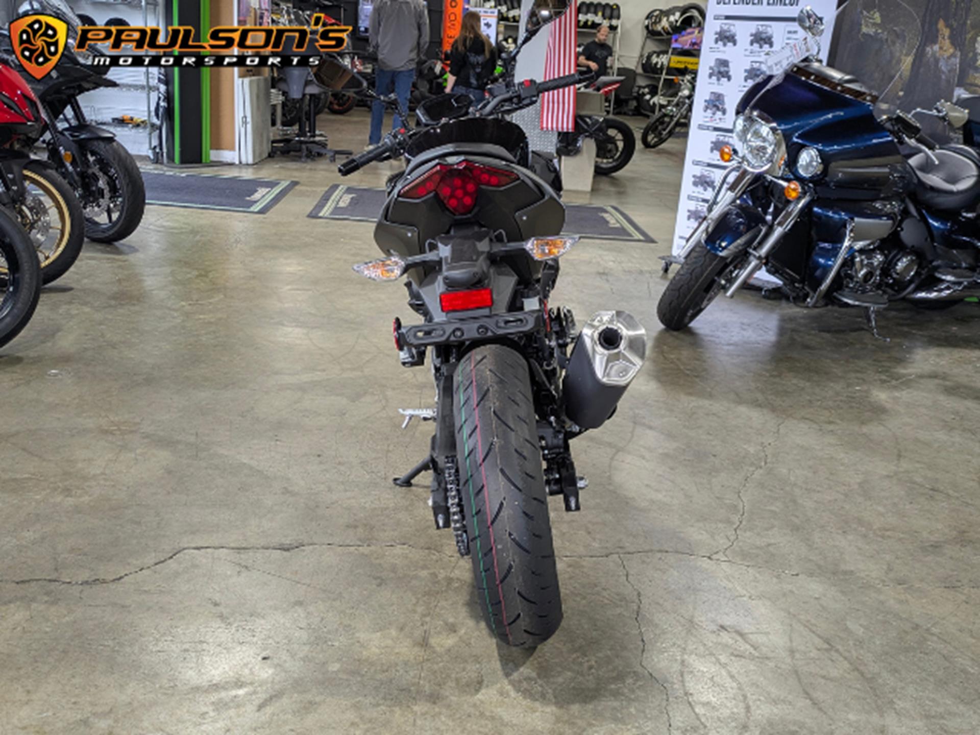 2025 Kawasaki Z500 ABS in Lacey, Washington - Photo 6