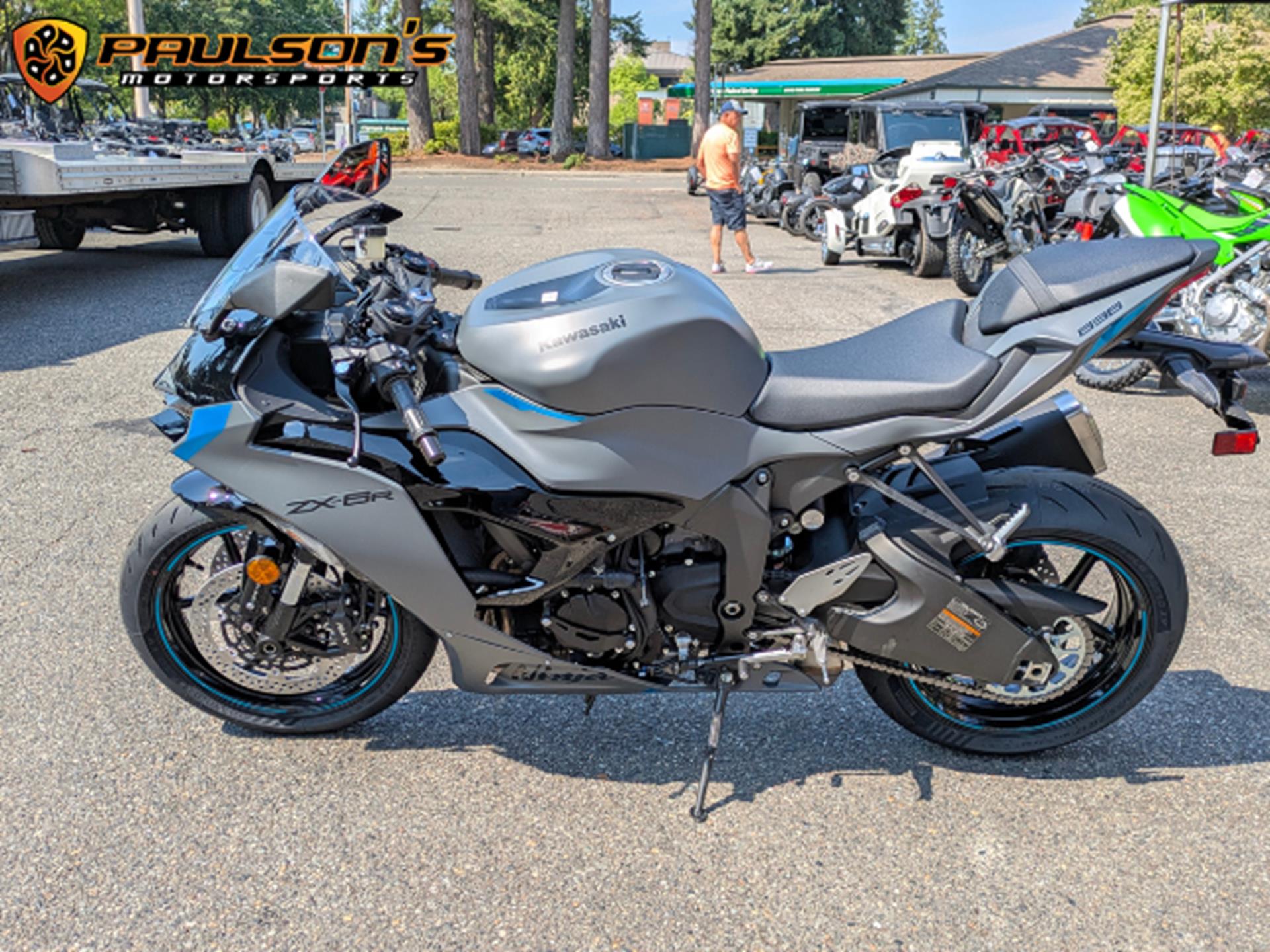 2025 Kawasaki Ninja ZX-6R ABS in Lacey, Washington - Photo 8