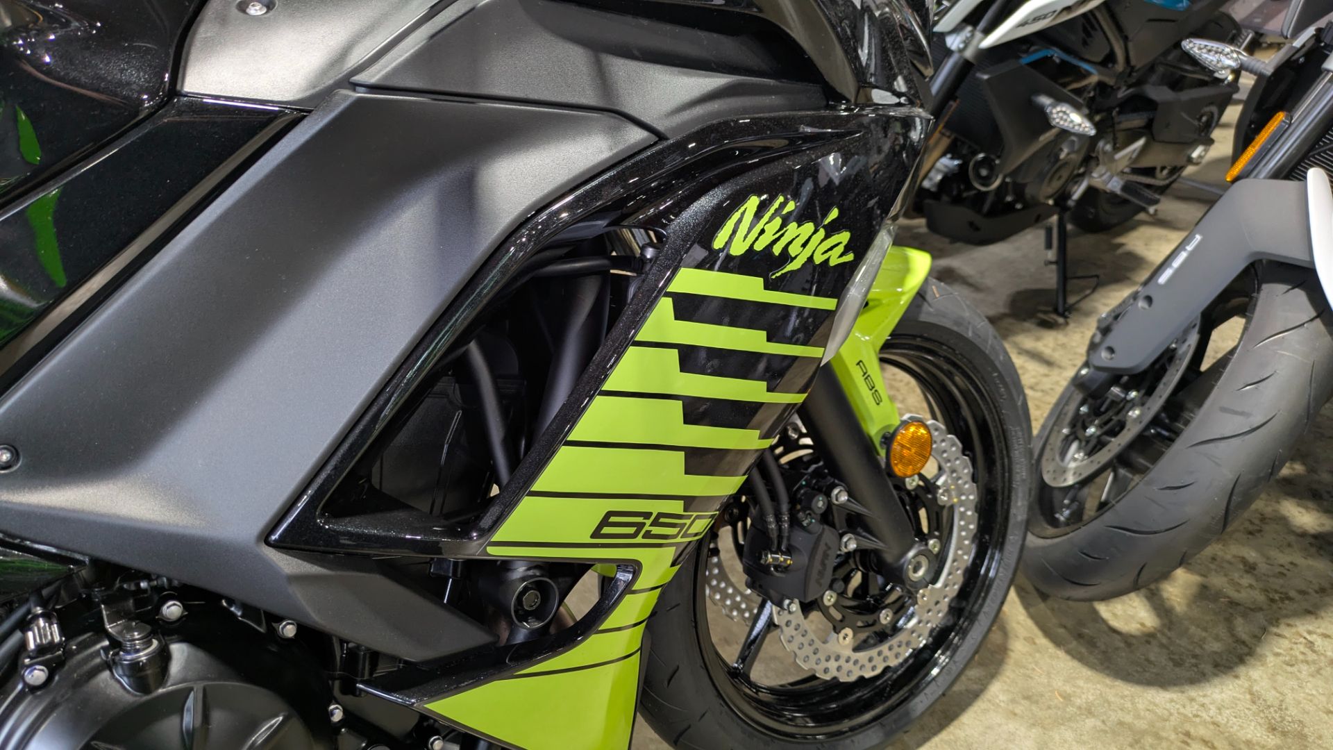 2026 Kawasaki Ninja 650 ABS in Lacey, Washington - Photo 2