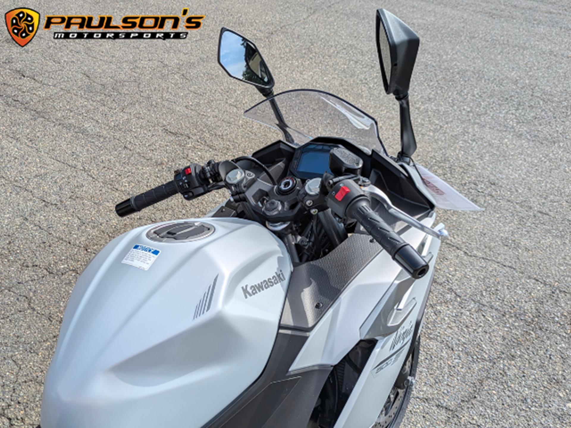 2025 Kawasaki Ninja 500 in Lacey, Washington - Photo 6