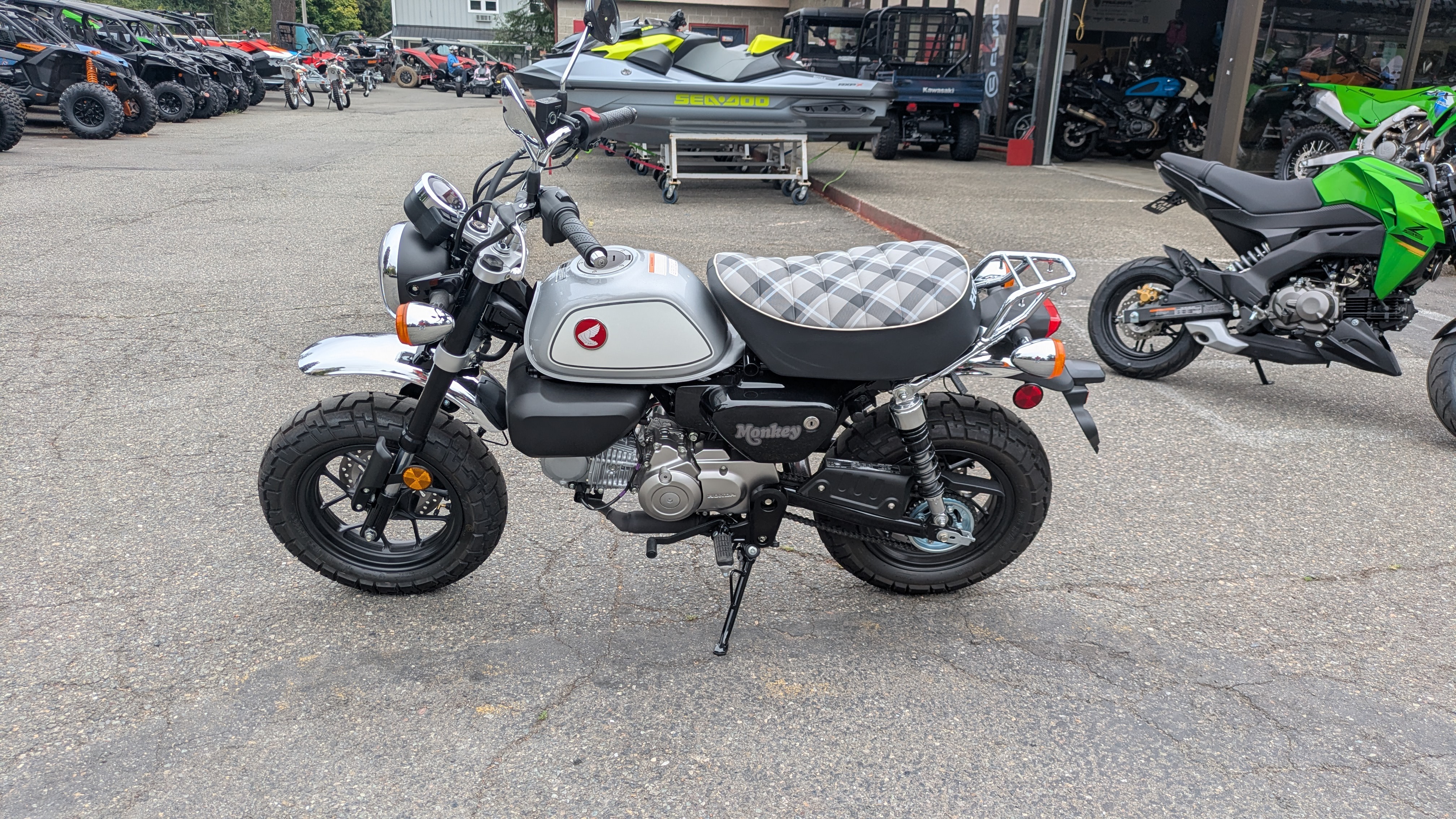 2024 Honda Monkey ABS 4
