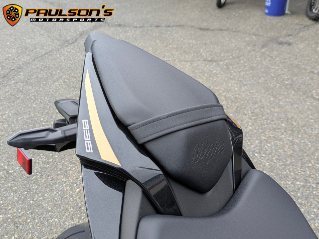 2026 Kawasaki NINJA ZX-6R ABS in Lacey, Washington - Photo 5