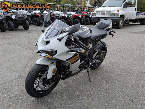 2026 Kawasaki NINJA ZX-6R ABS in Lacey, Washington - Photo 6