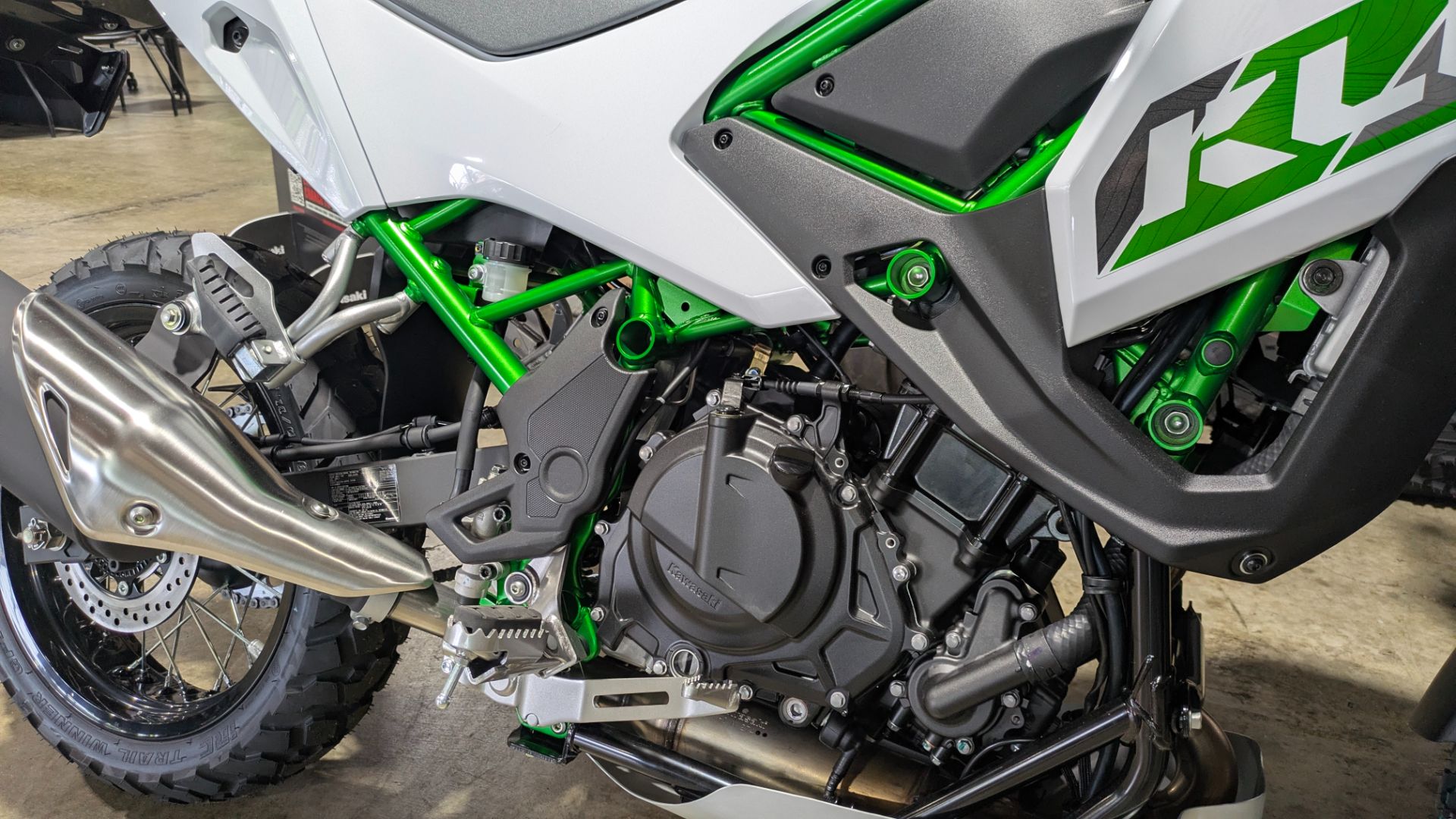 2026 Kawasaki KLE®500 SE ABS 3