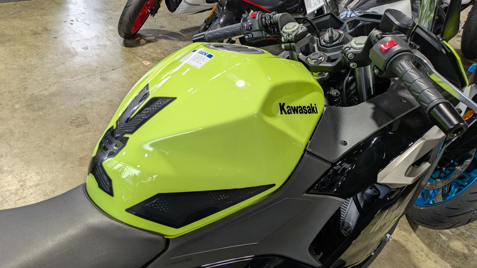 2026 Kawasaki Ninja 500 SE ABS in Lacey, Washington - Photo 3