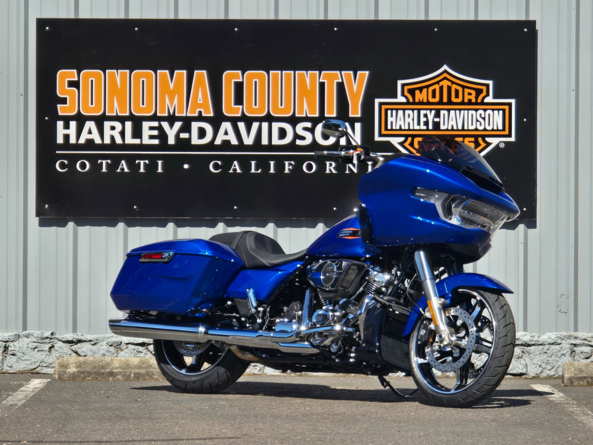 2025 Harley-Davidson Road Glide® in Cotati, California - Photo 2