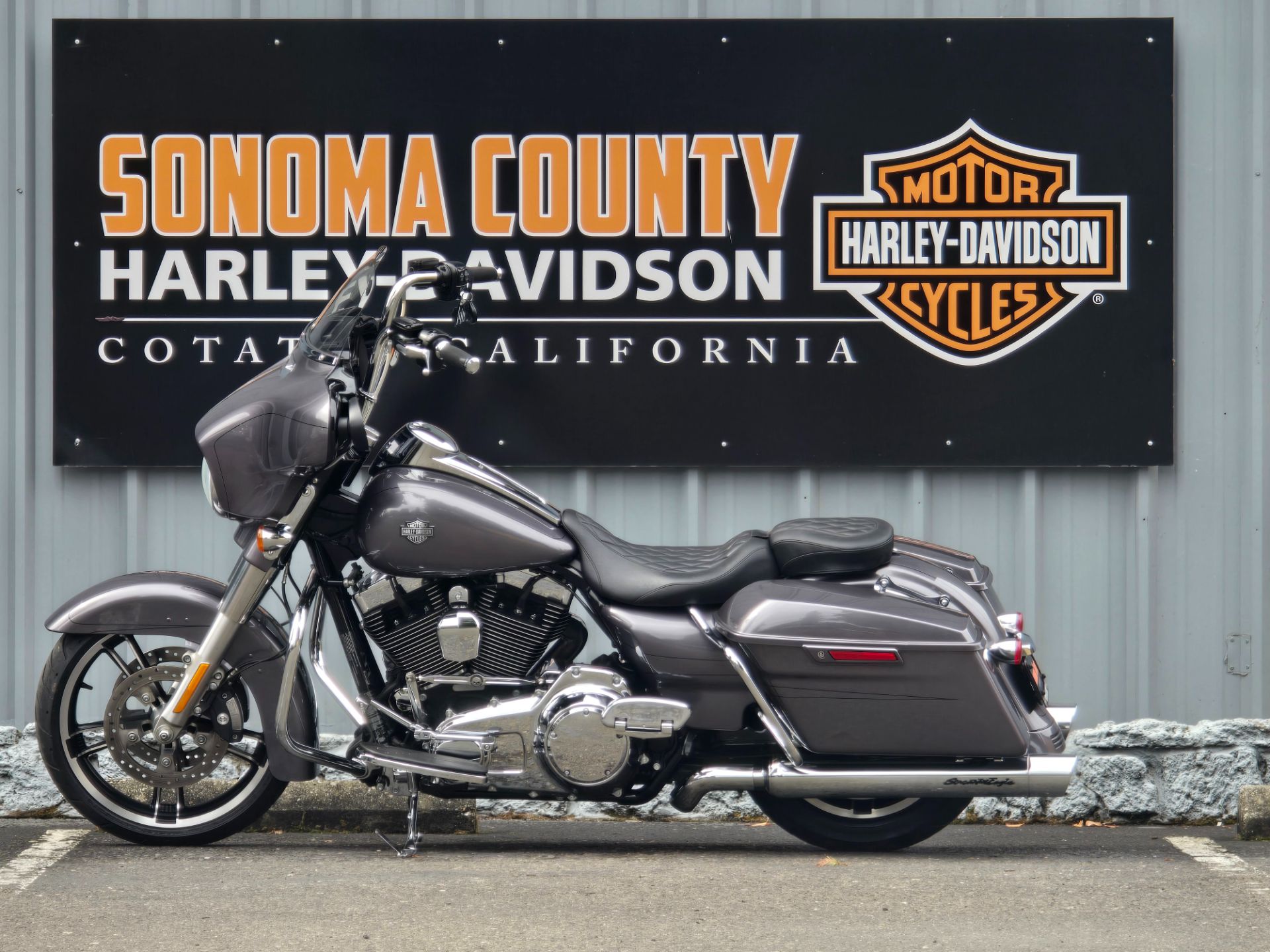 2014 Harley-Davidson Street Glide® Special in Cotati, California - Photo 3