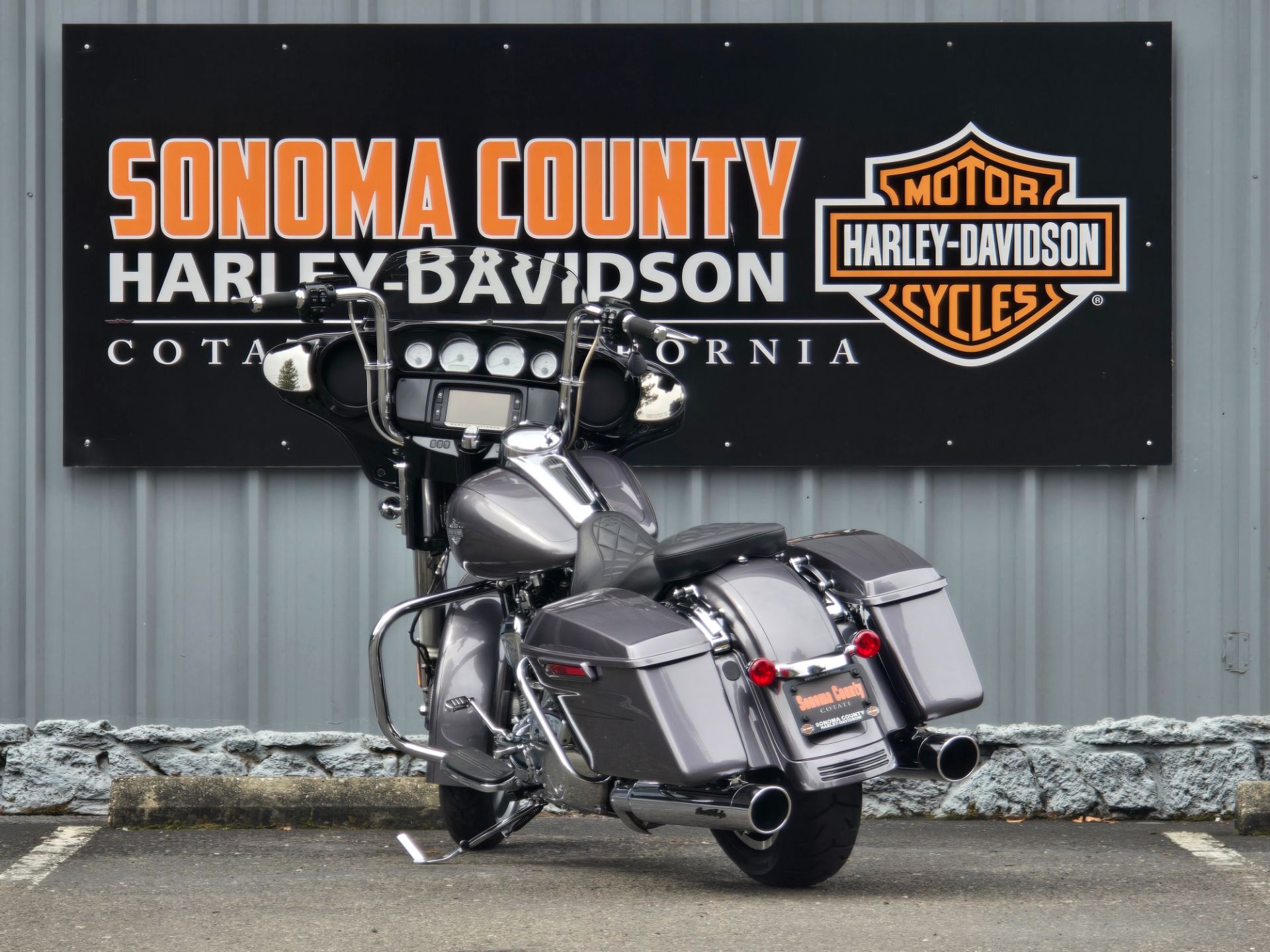 2014 Harley-Davidson Street Glide® Special in Cotati, California - Photo 4