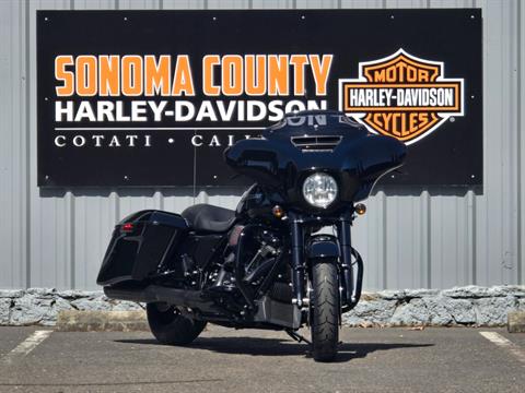 2019 Harley-Davidson Street Glide® Special in Cotati, California - Photo 2