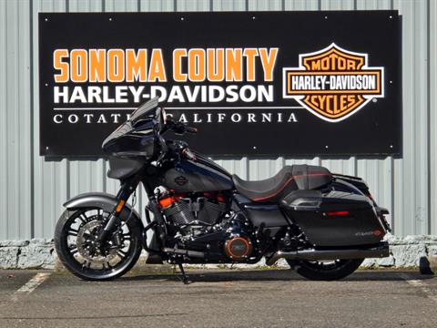 2025 Harley-Davidson CVO™ Street Glide® in Cotati, California - Photo 3