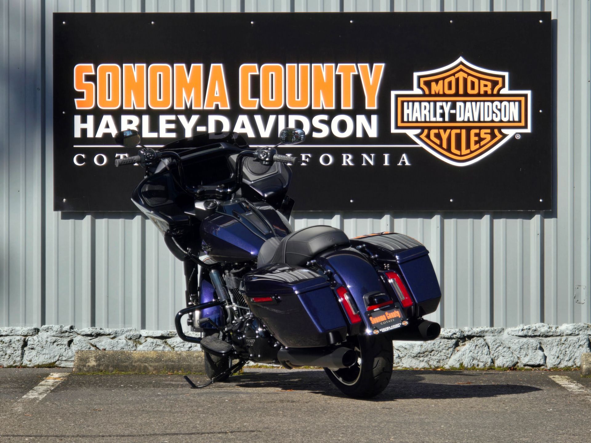2025 Harley-Davidson Road Glide® in Cotati, California - Photo 4