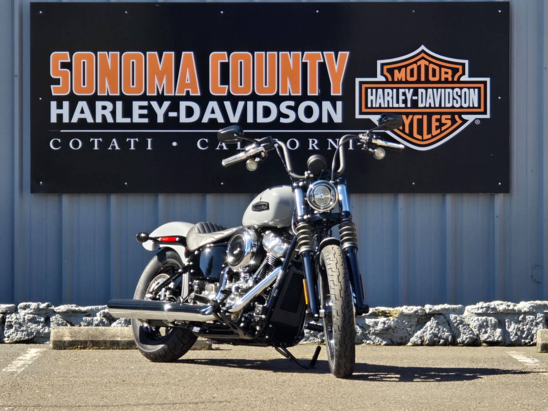 2026 Harley-Davidson Street Bob® in Cotati, California - Photo 2
