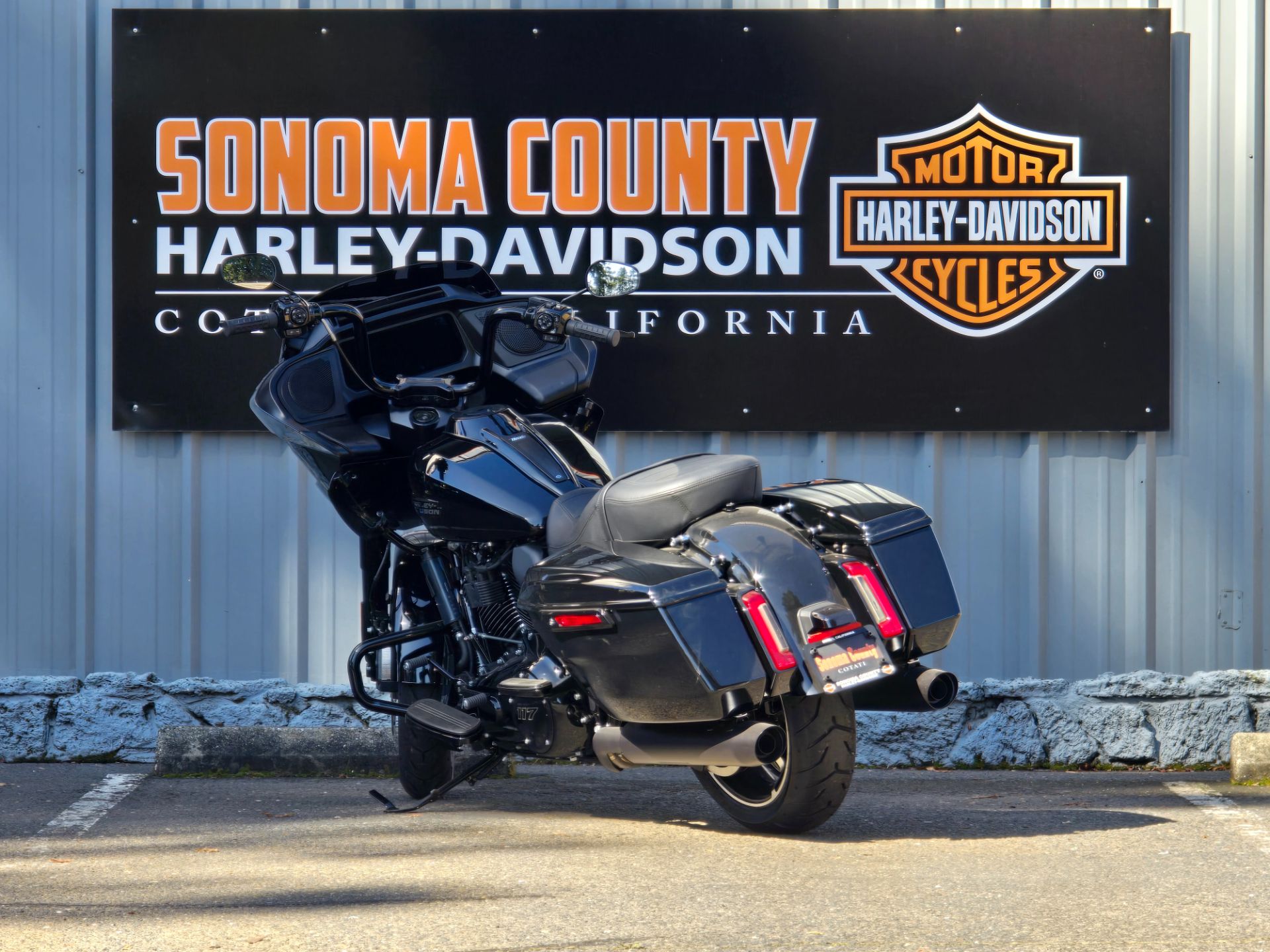 2024 Harley-Davidson Road Glide® in Cotati, California - Photo 5