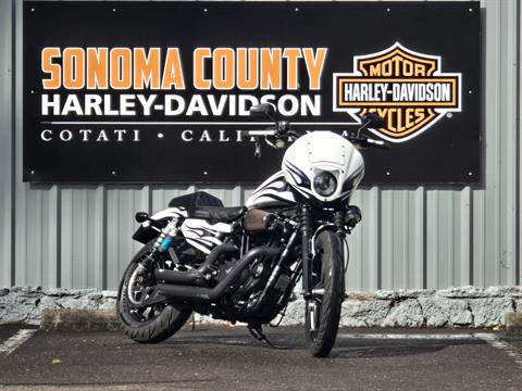 2017 Harley-Davidson Iron 883™ in Cotati, California - Photo 2