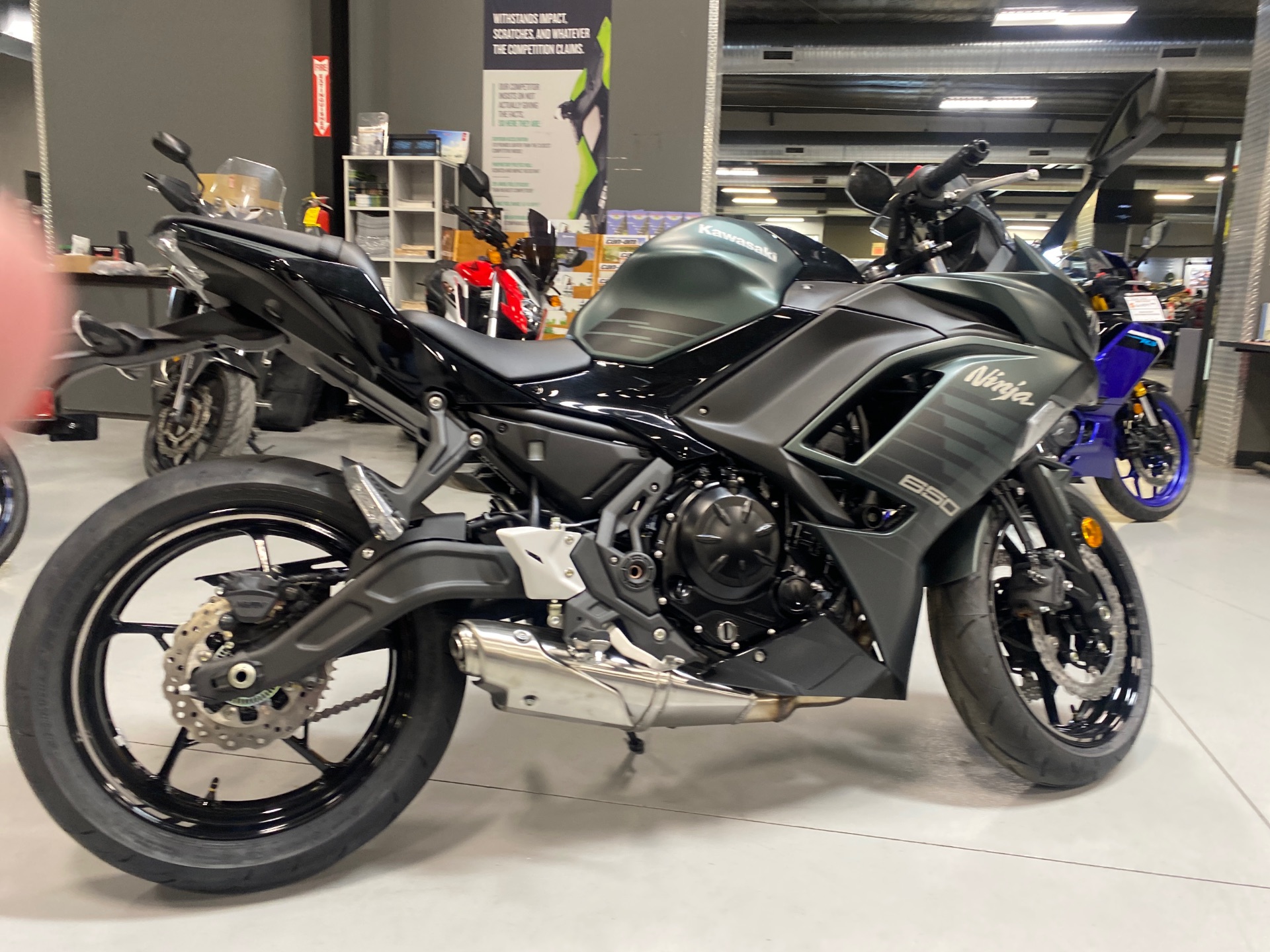 2025 Kawasaki Ninja 650 ABS in Topeka, Kansas - Photo 3