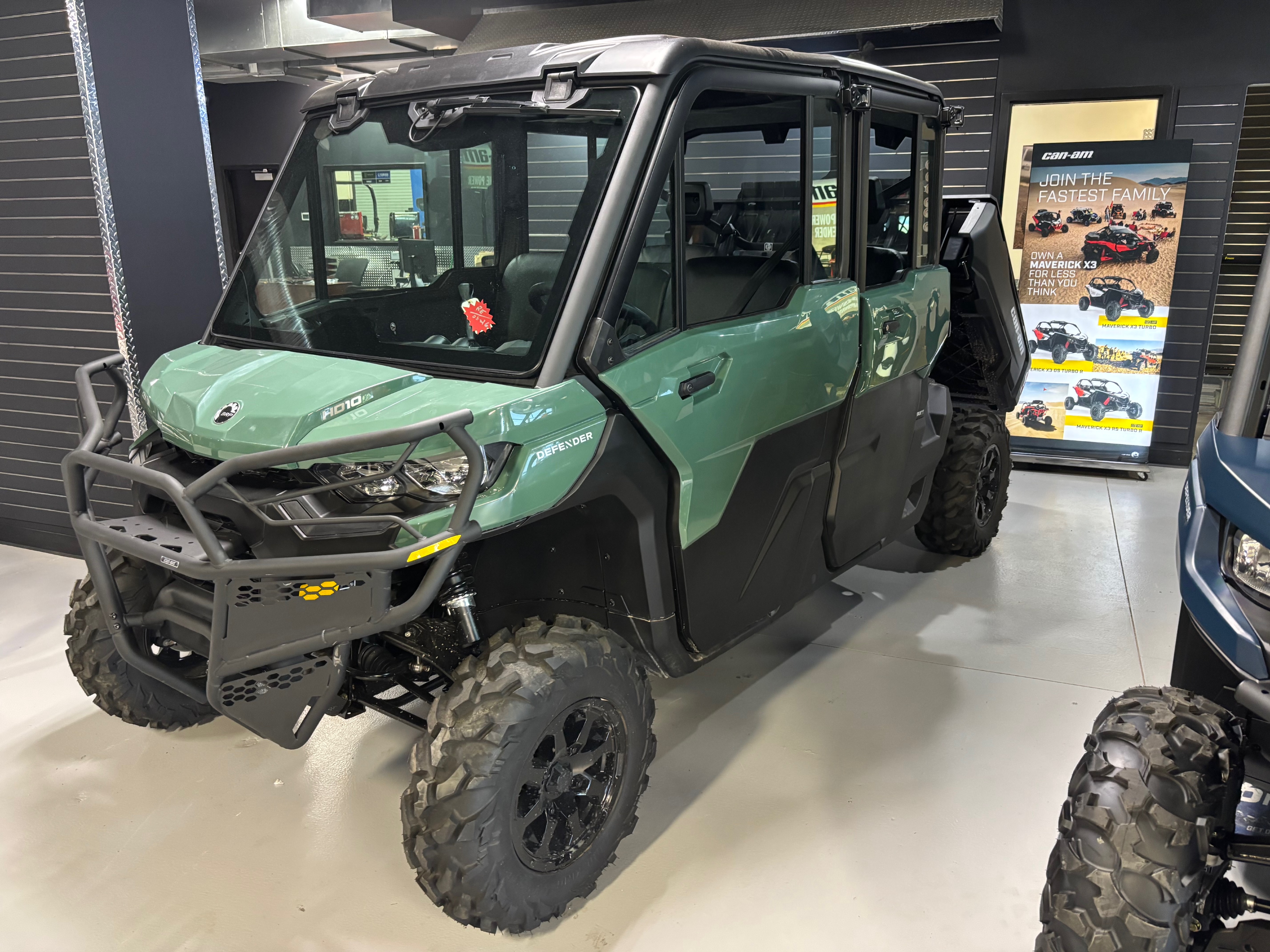 2026 Defender MAX DPS CAB HD10