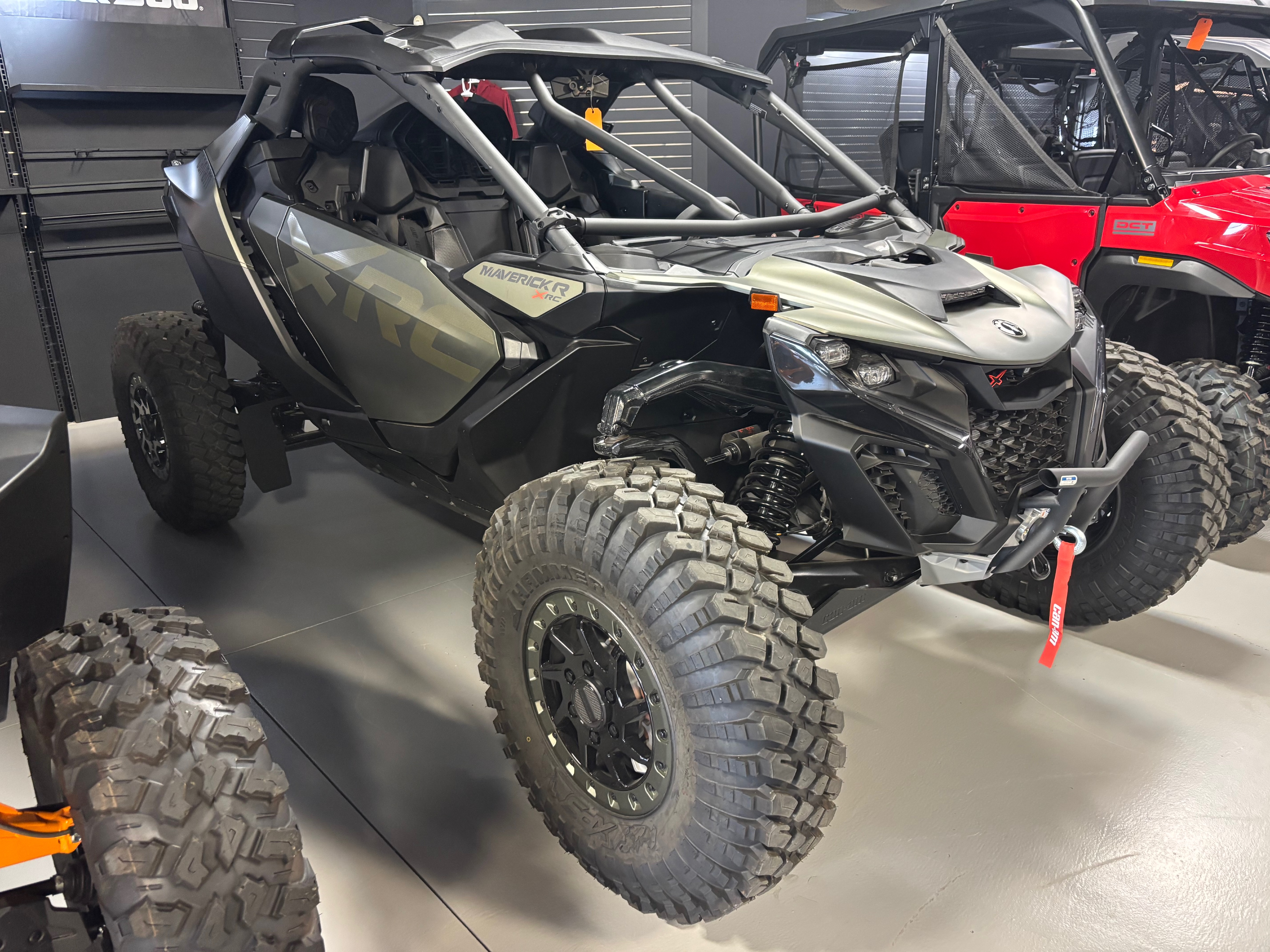 2027 Maverick R X RC with Smart-Shox