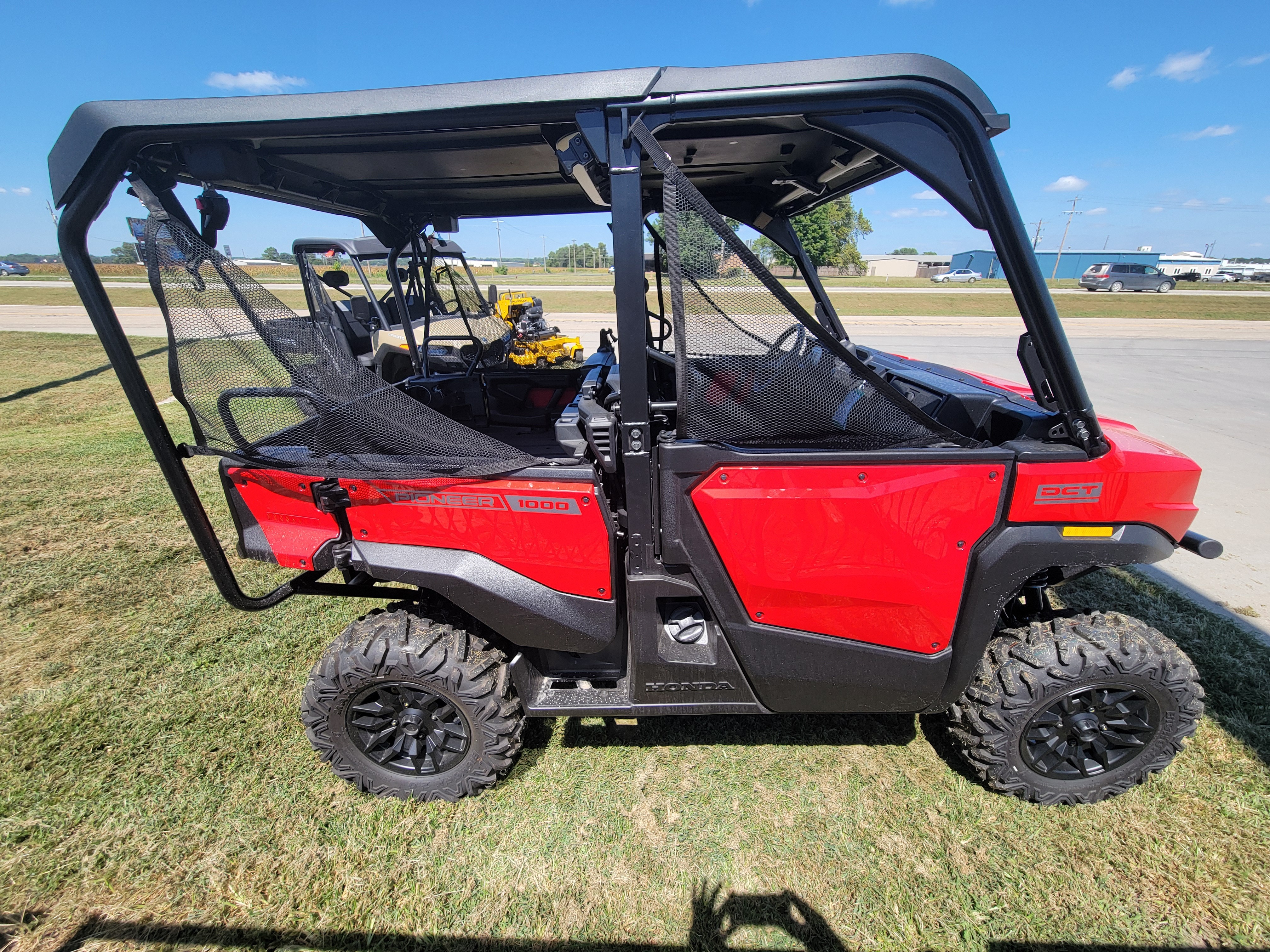 2026 Honda Pioneer 1000-5 Deluxe for sale 1221746