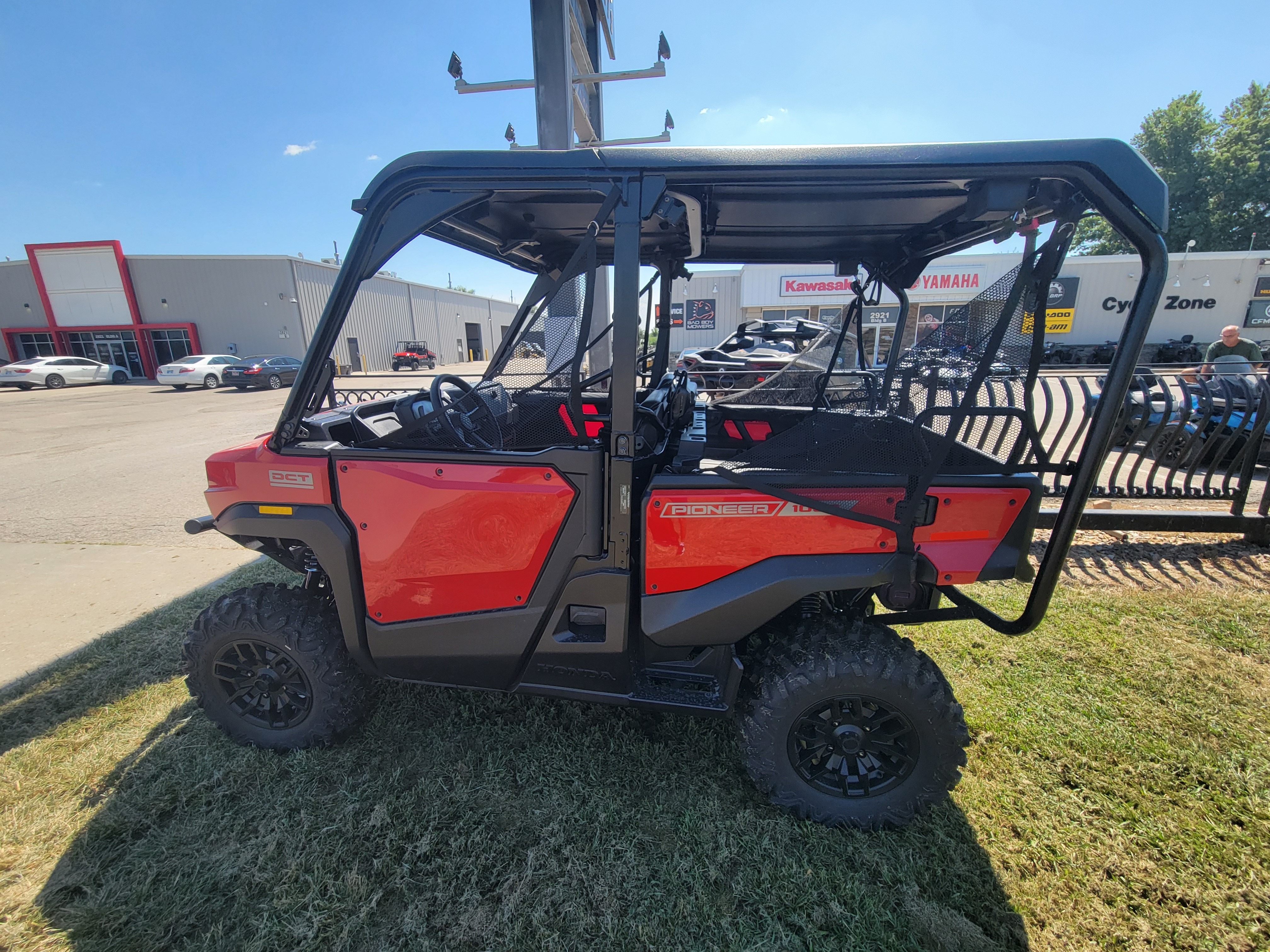 2026 Pioneer 1000-5 Deluxe