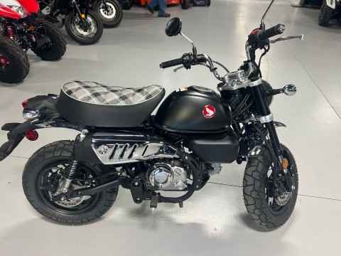 2026 Honda Monkey ABS in Topeka, Kansas - Photo 1