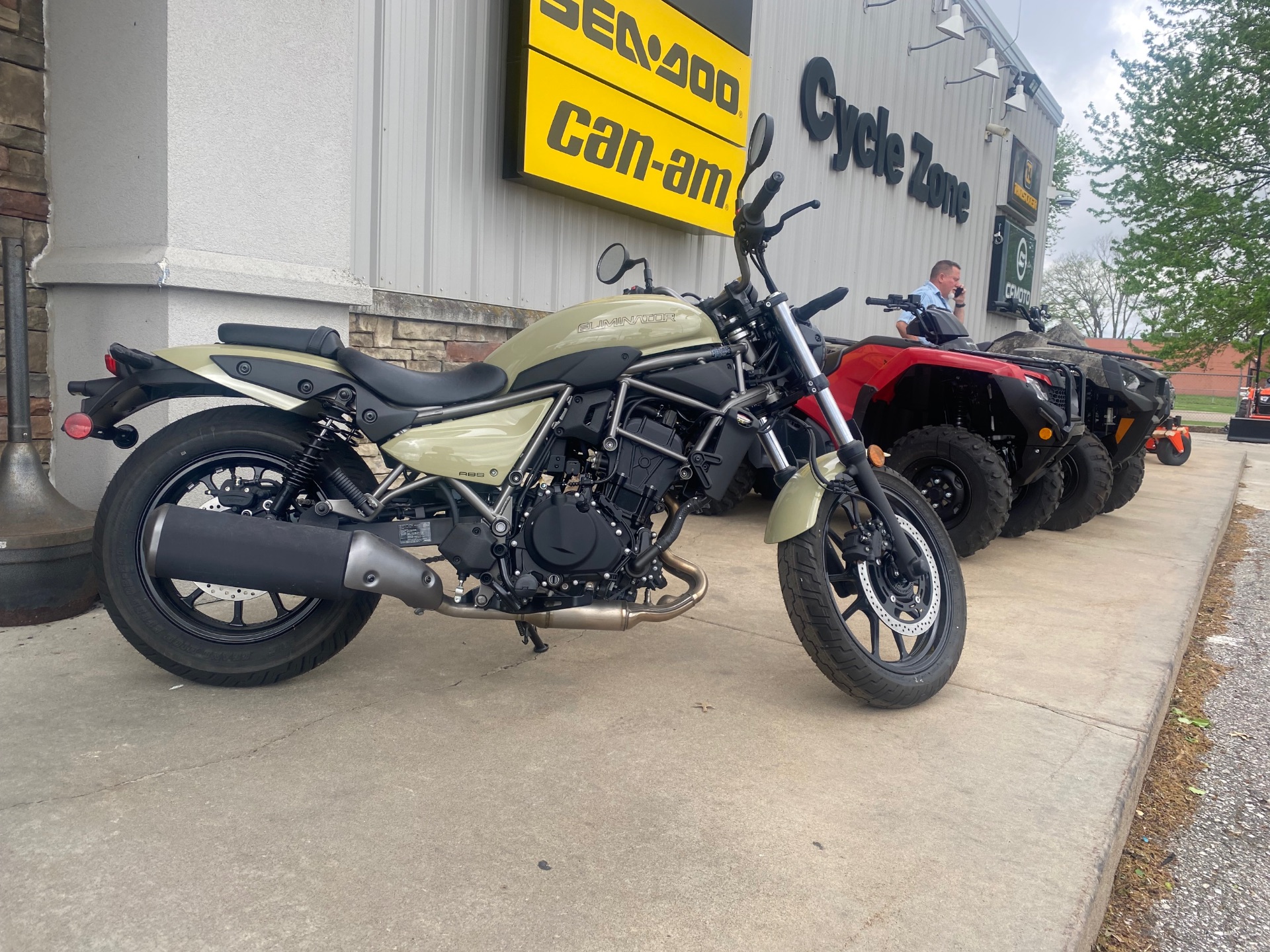 2025 Kawasaki Eliminator® ABS in Topeka, Kansas - Photo 1