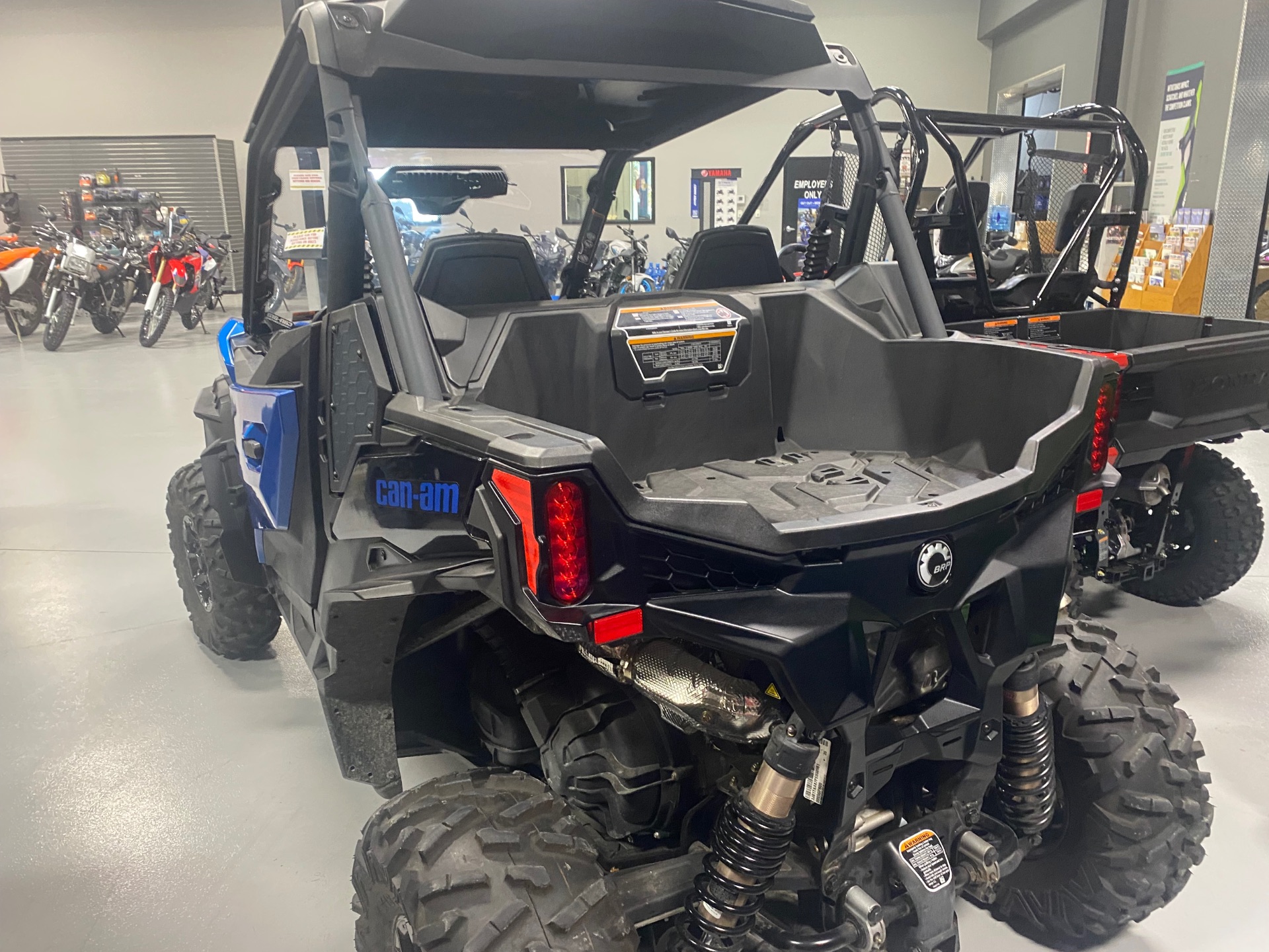 2023 Can-Am Maverick Sport DPS in Topeka, Kansas - Photo 3