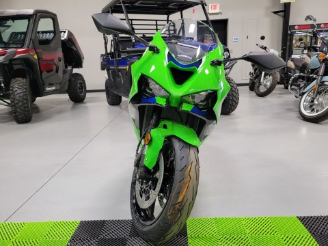 2026 Kawasaki Ninja® ZX™-6R ABS in Topeka, Kansas - Photo 3