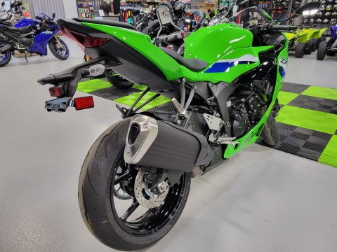 2026 Kawasaki Ninja® ZX™-6R ABS in Topeka, Kansas - Photo 4