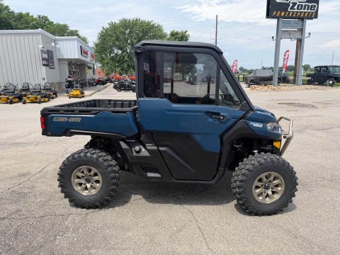 2025 Can-Am Defender Limited in Topeka, Kansas - Photo 1