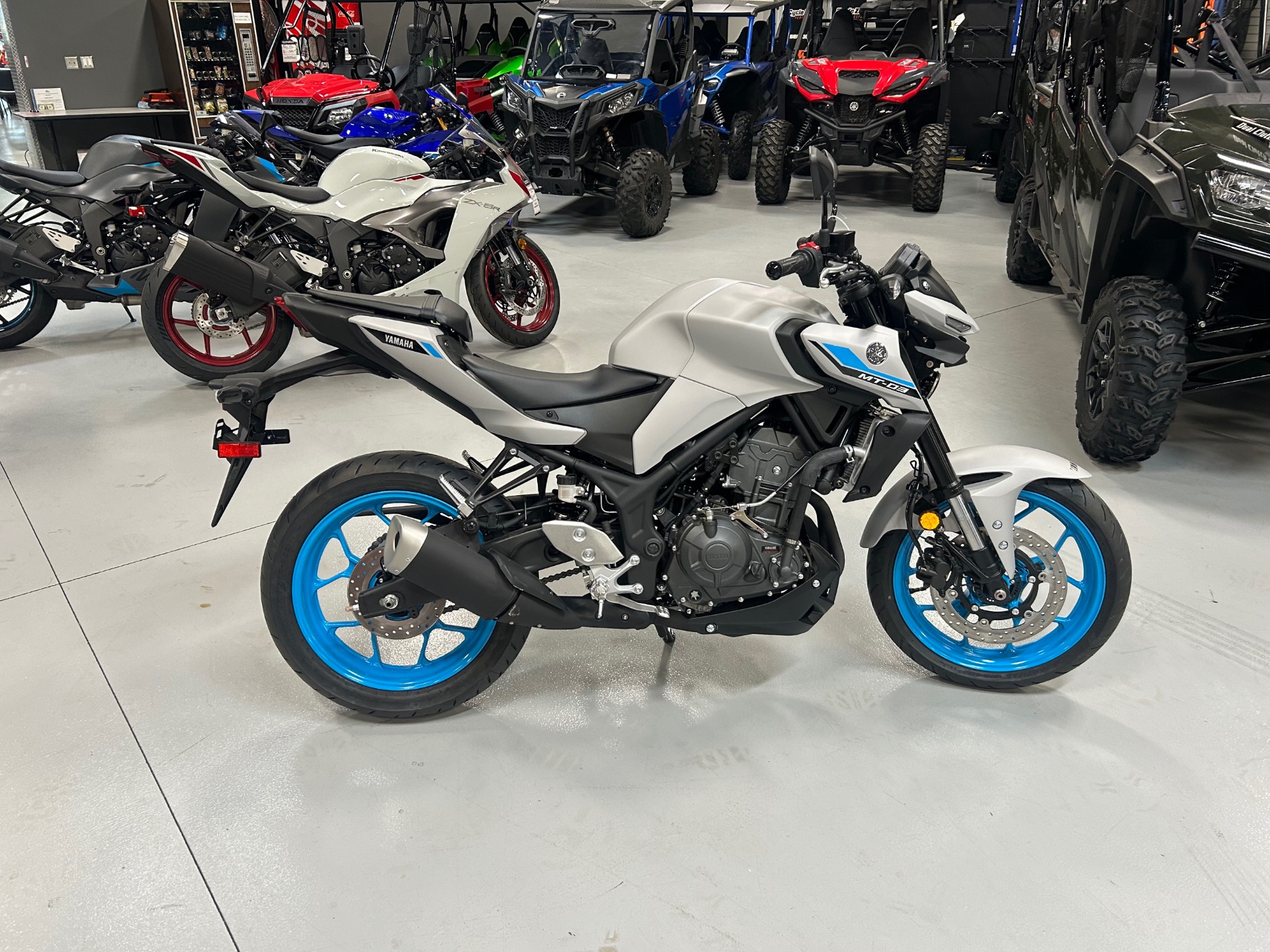 2025 Yamaha MT-09 in Topeka, Kansas - Photo 1