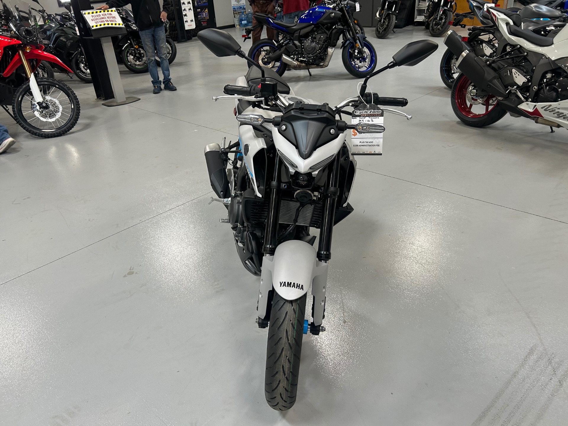 2025 Yamaha MT-09 in Topeka, Kansas - Photo 3